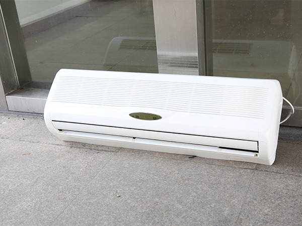 壁掛式風(fēng)機(jī)盤(pán)管 壁掛風(fēng)機(jī)盤(pán)管